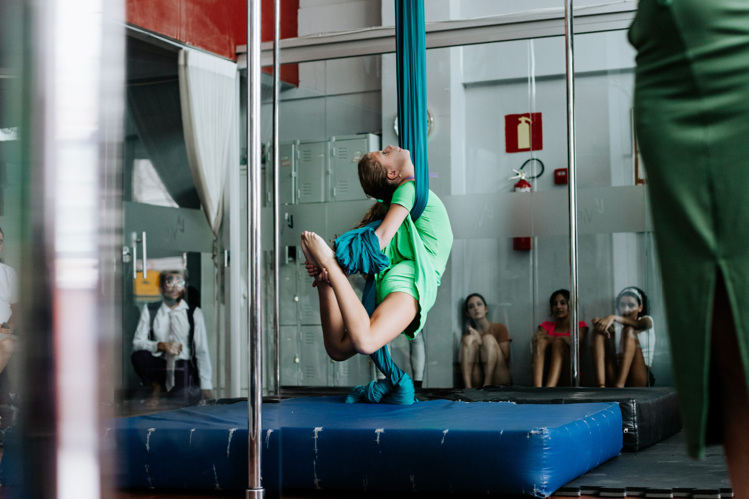 pole dance